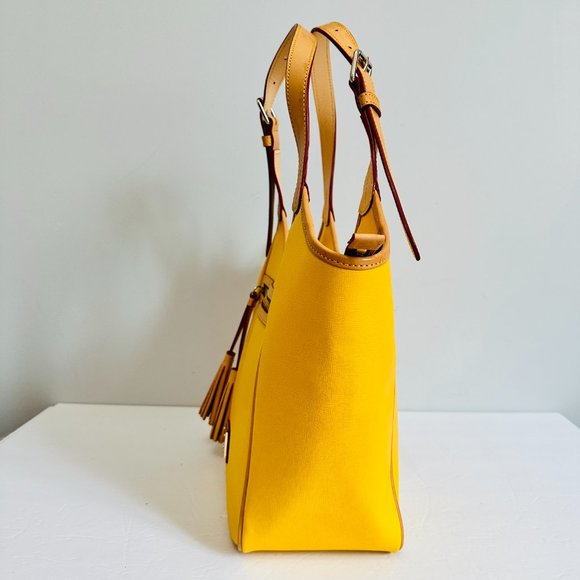 LIKE NEW DOONEY & BOURKE LARGE TOTE WITH DUST BAG - Picture 10 of 13